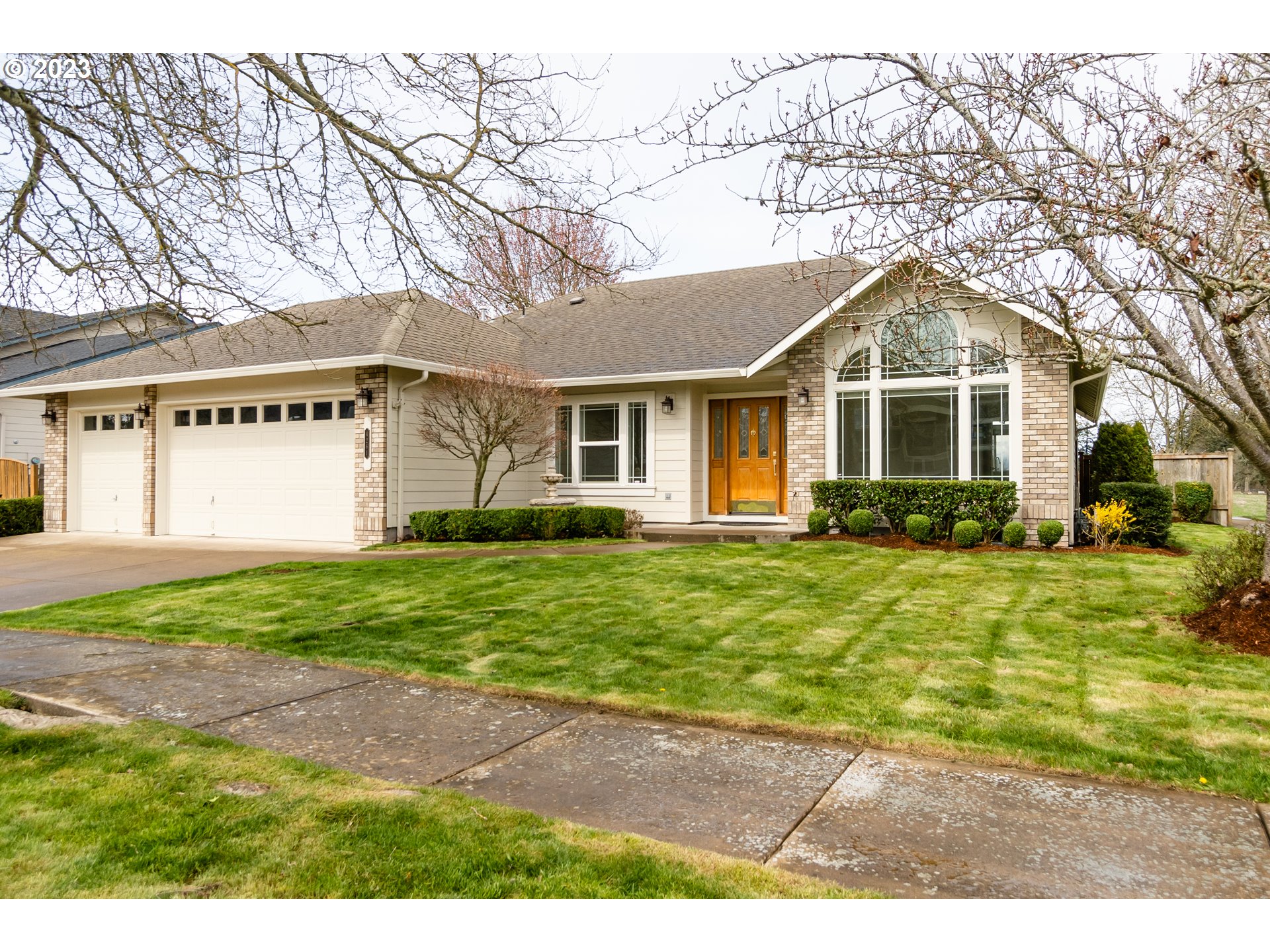 4261 HYACINTH ST Eugene Home Listings - Galand Haas Real Estate